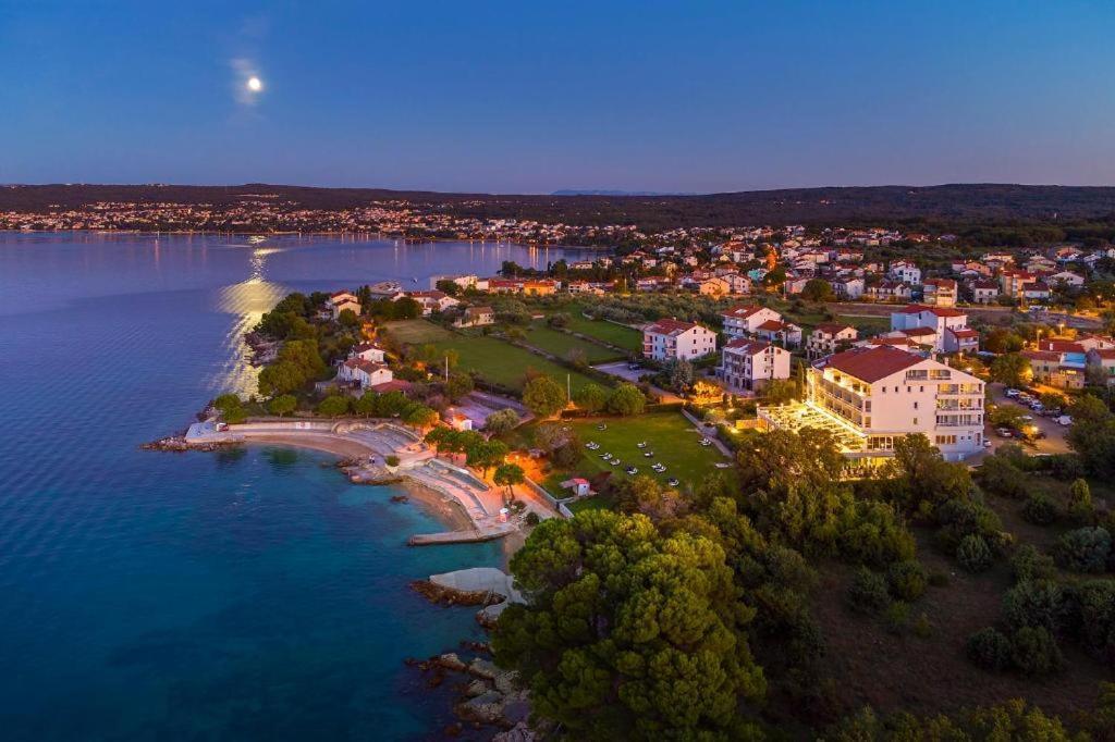 Kuca Za Odmor Giulitta Villa Порат Екстериор снимка